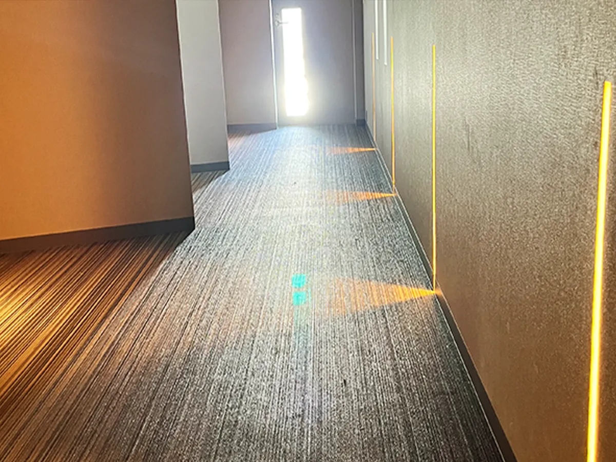 クロス床仕上げ工事 東京